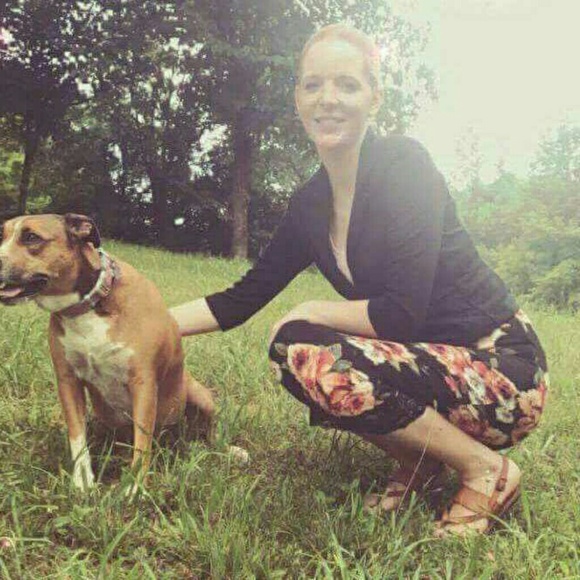 Meet your Posher, Casey - Picture 5 of 8